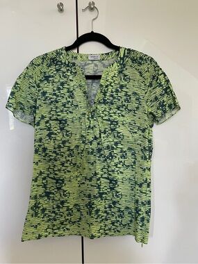 Akris Punto Swiss Green Abstract Print Pleated Blouse Top 2 4